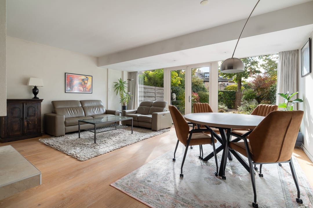 Foto 22 van Stokroos 28