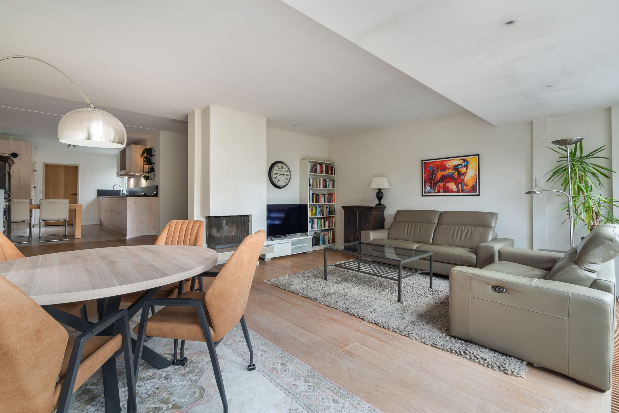 Foto 24 van Stokroos 28