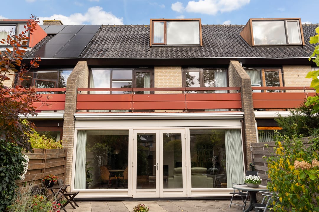 Foto 37 van Stokroos 28