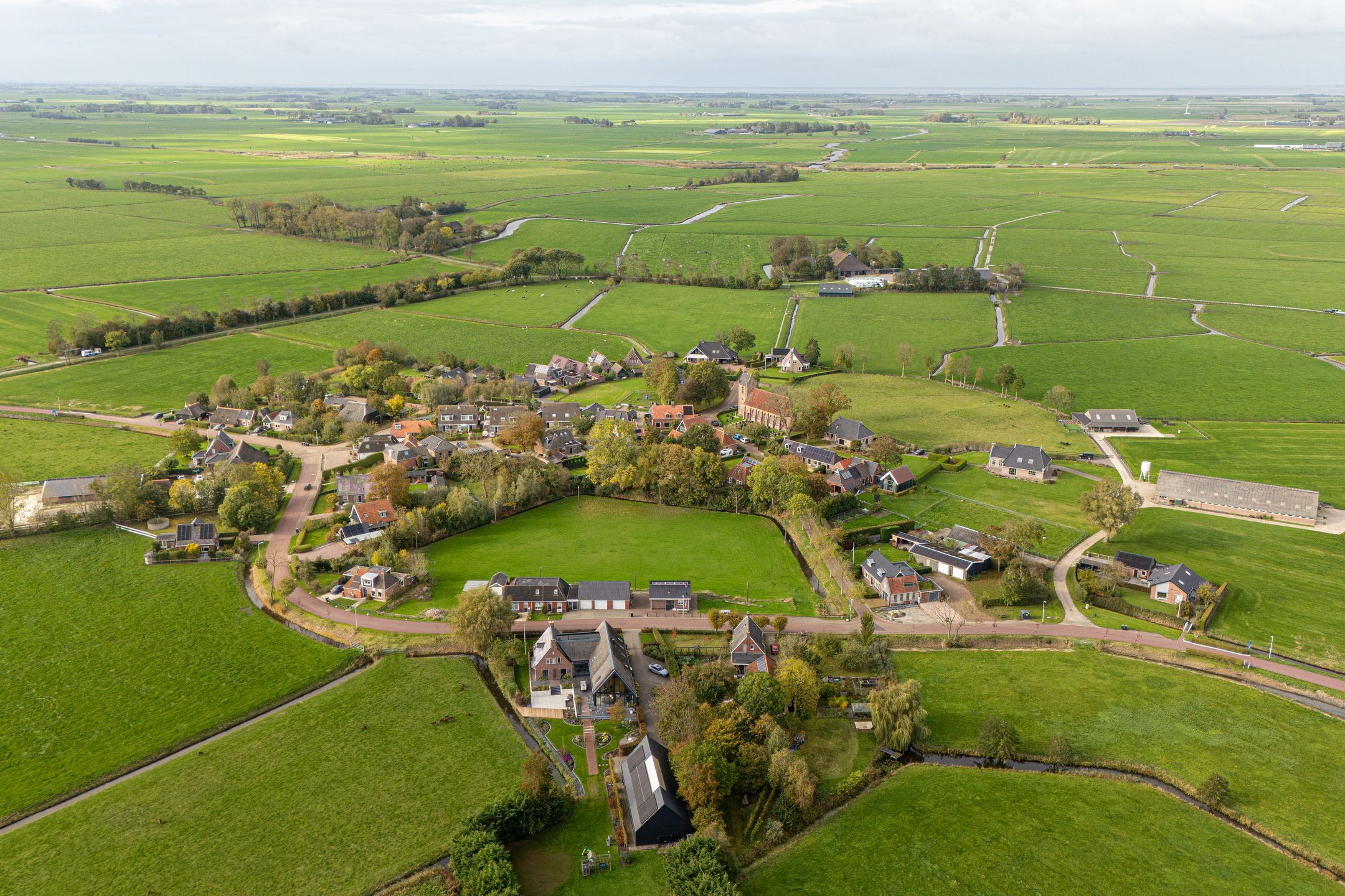 Foto 12 van Skoallestrjitte 2