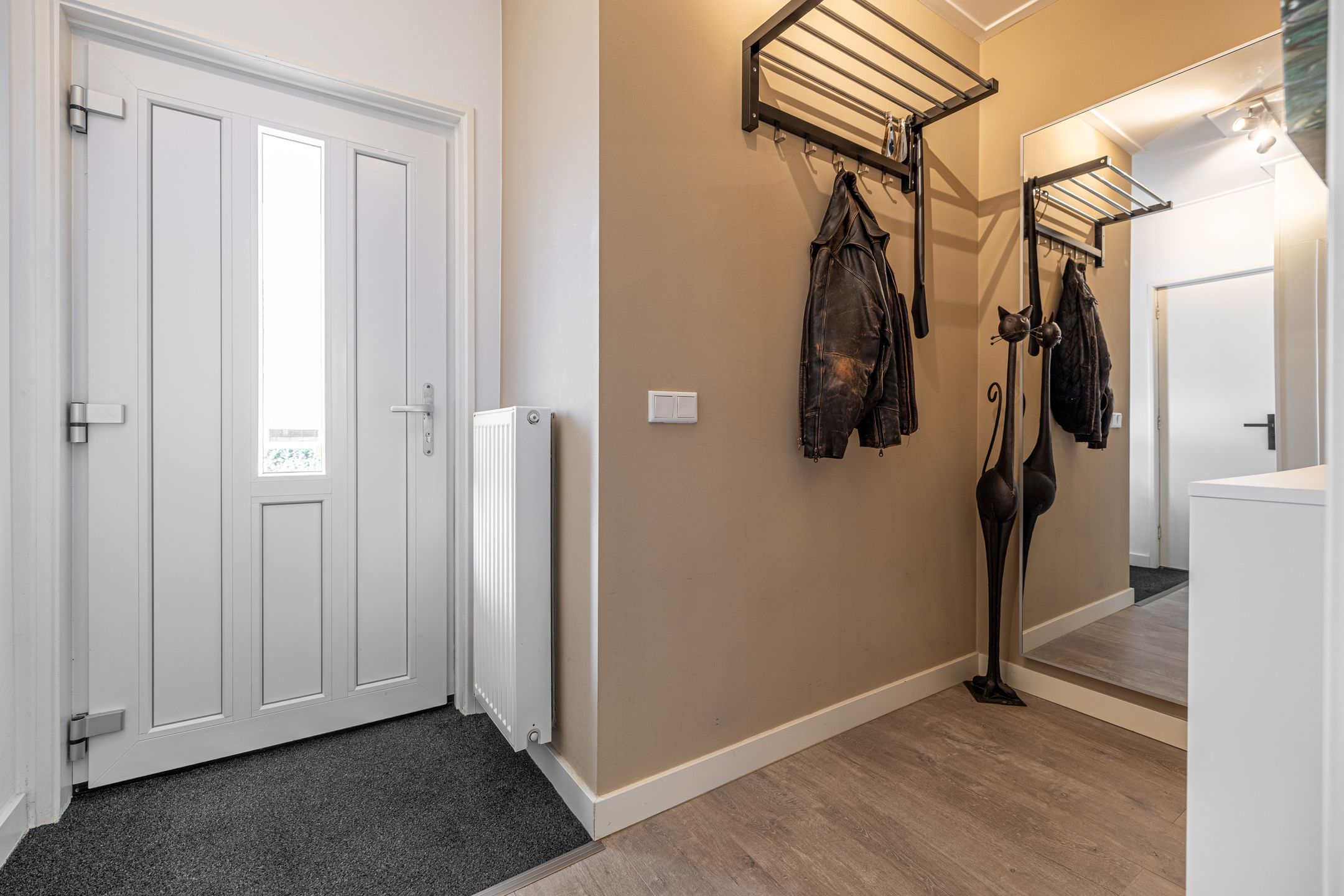 Foto 15 van Skoallestrjitte 2