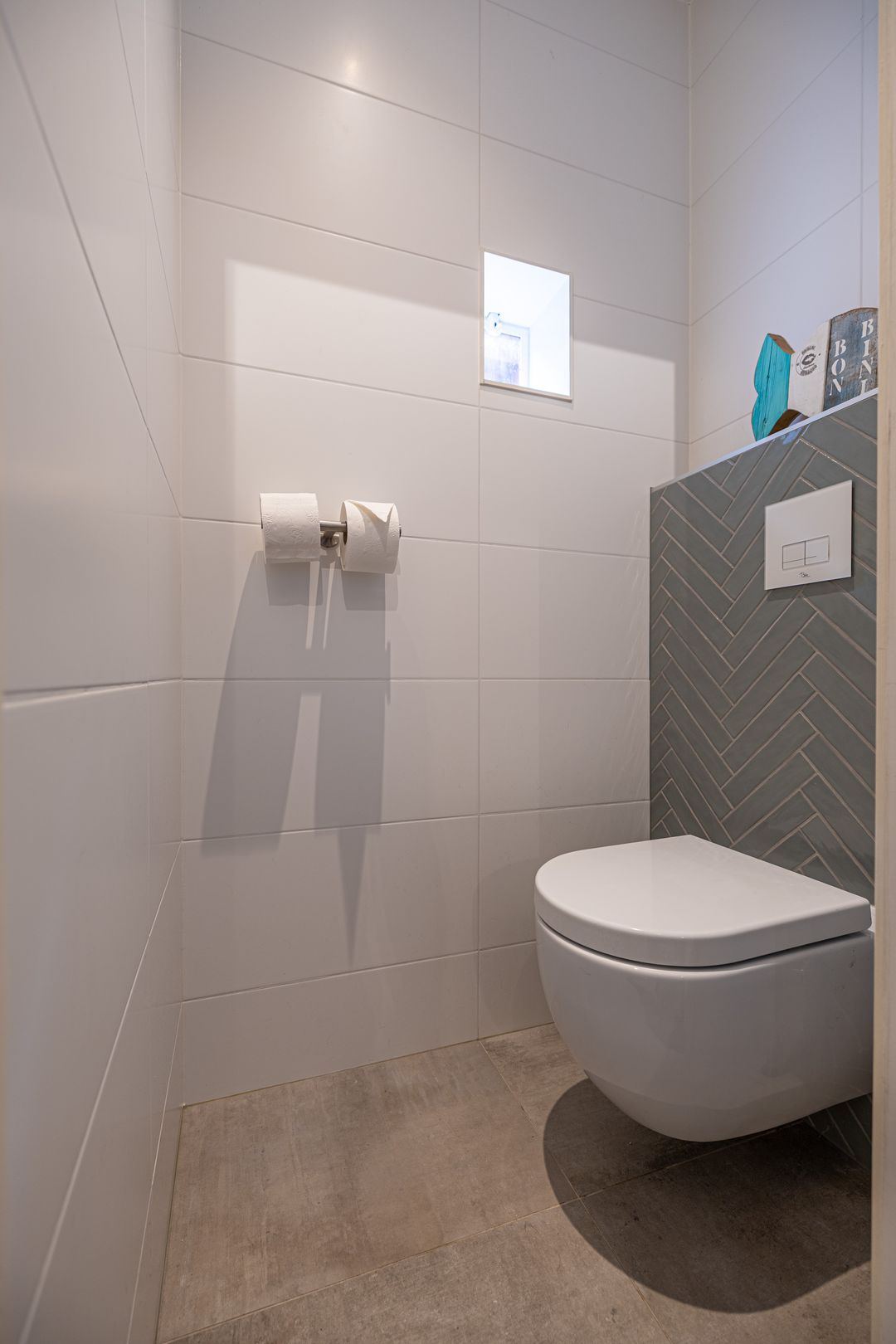 Foto 17 van Skoallestrjitte 2