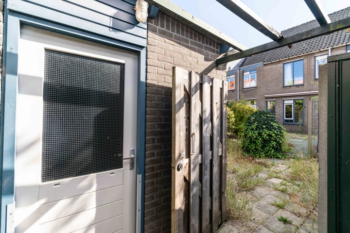 Foto 17 van Zuiderstraat 240