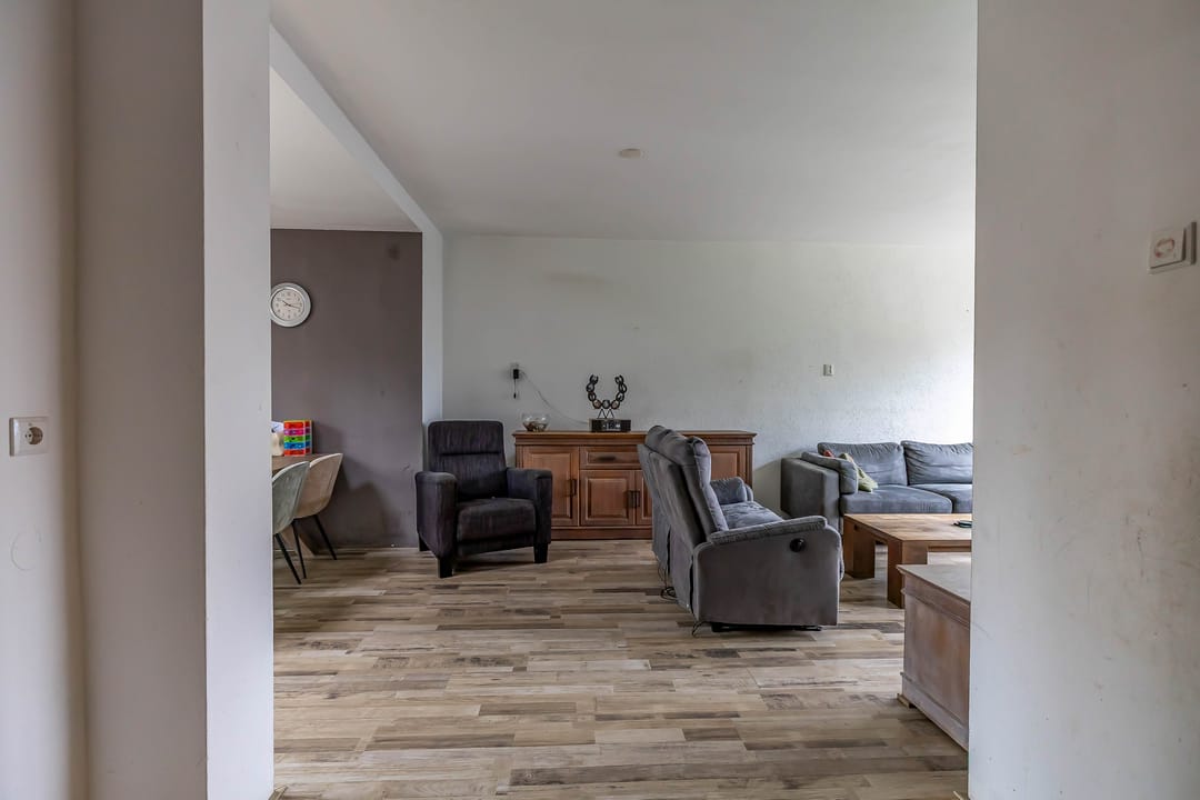 Photo 11 of Julianastraat 23