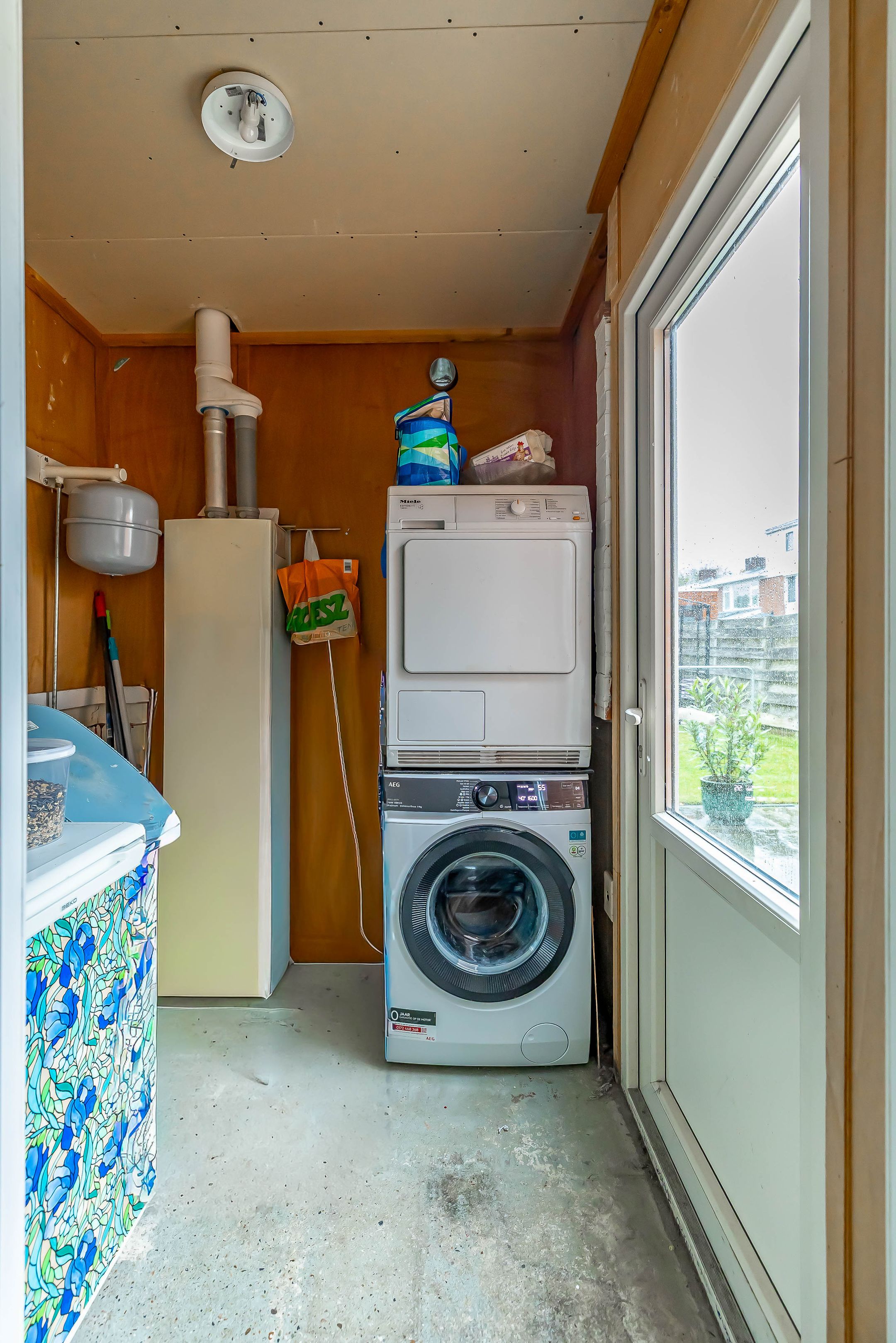 Photo 18 of Julianastraat 23