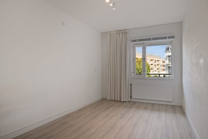 Foto 11 van P Czn Hooftlaan 29