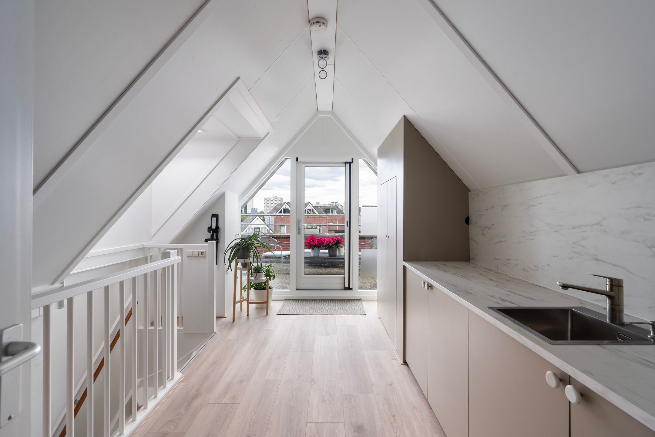 Photo 27 of Nijverheidstraat 32-C