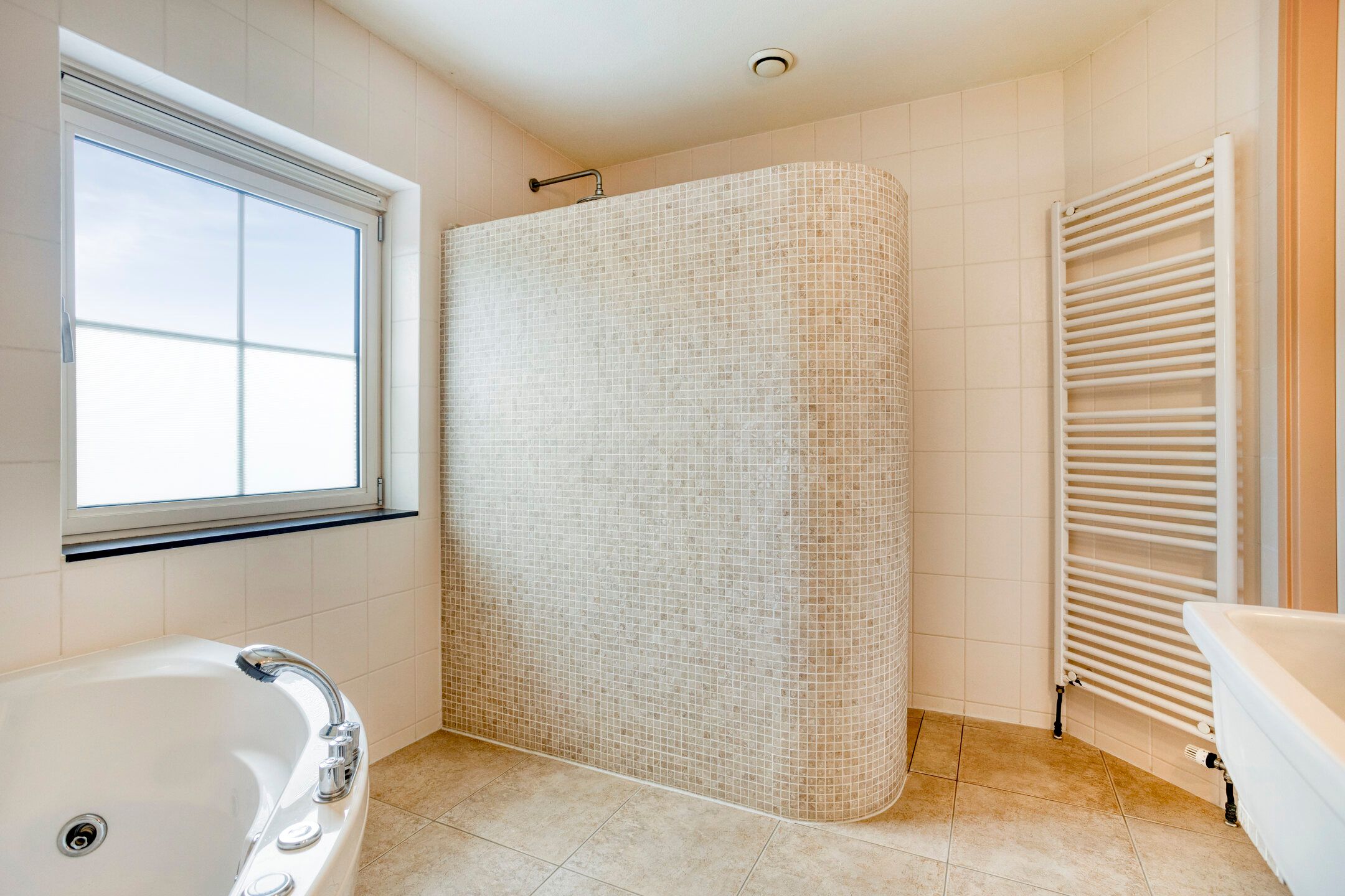 Foto 27 van Maasweg 47-A