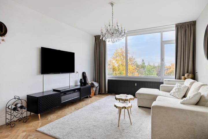 Photo 8 of Utrechtsestraat 27