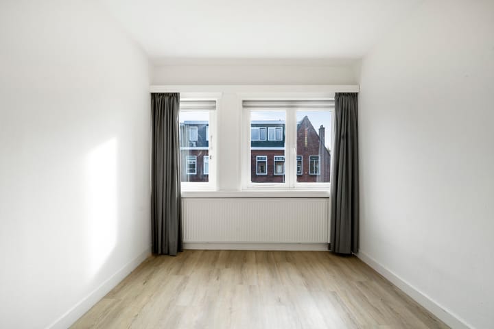 Foto 22 van Karel van Manderstraat 108