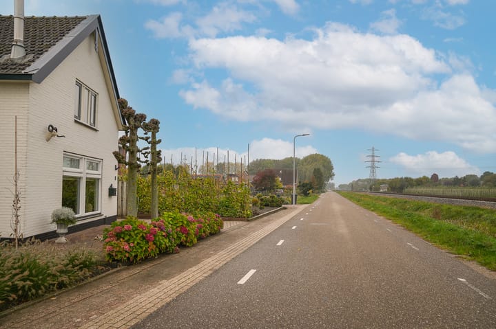 Foto 38 van Parallelweg 7