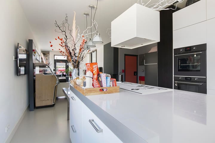 Foto 12 van Voltastraat 1-A