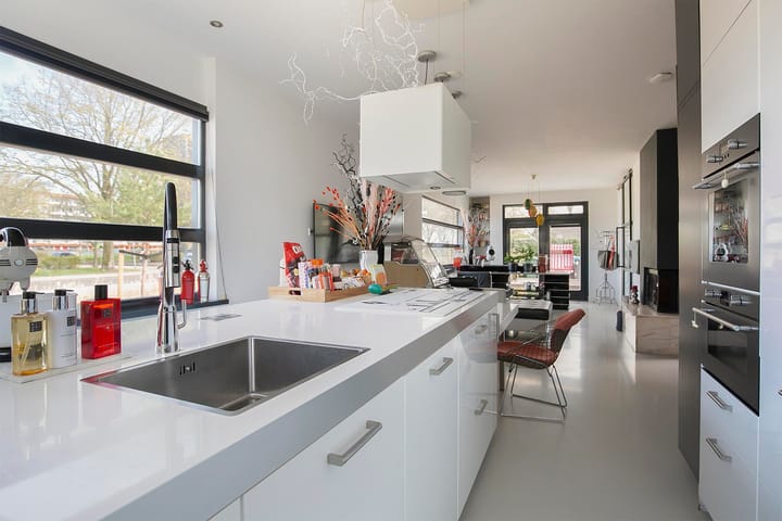 Foto 11 van Voltastraat 1-A