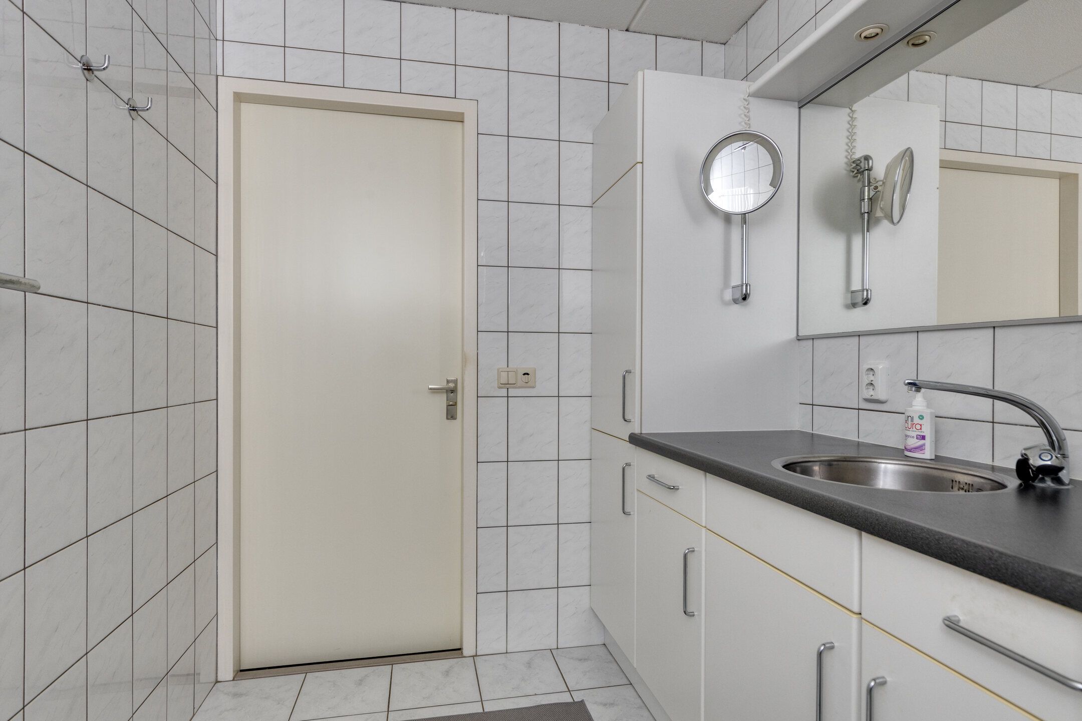 Photo 12 of Klaproosstraat 14