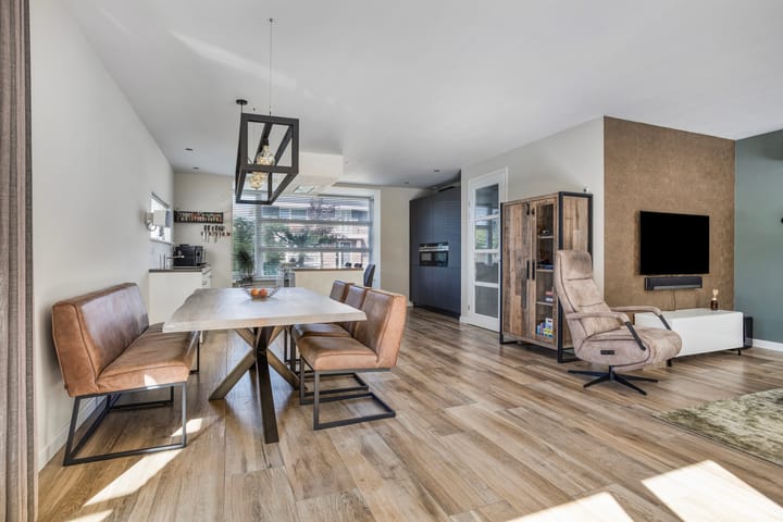 Foto 10 van Albatroslaan 230