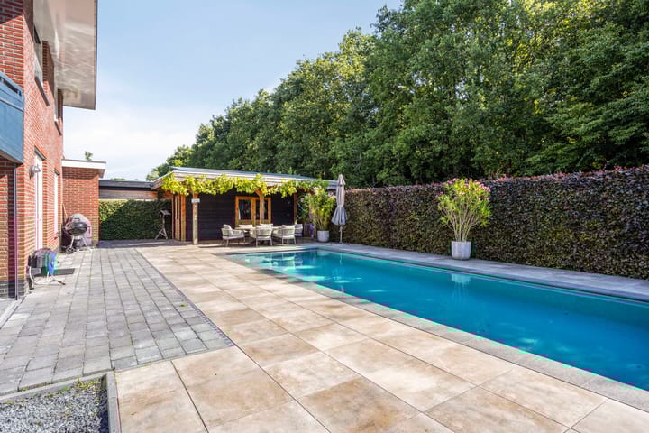 Foto 32 van Albatroslaan 230