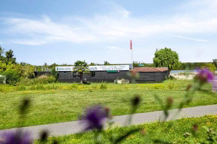 Foto 51 van Albatroslaan 230