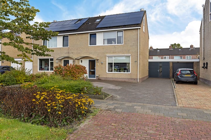 Foto 1 van Oldebertweg 131