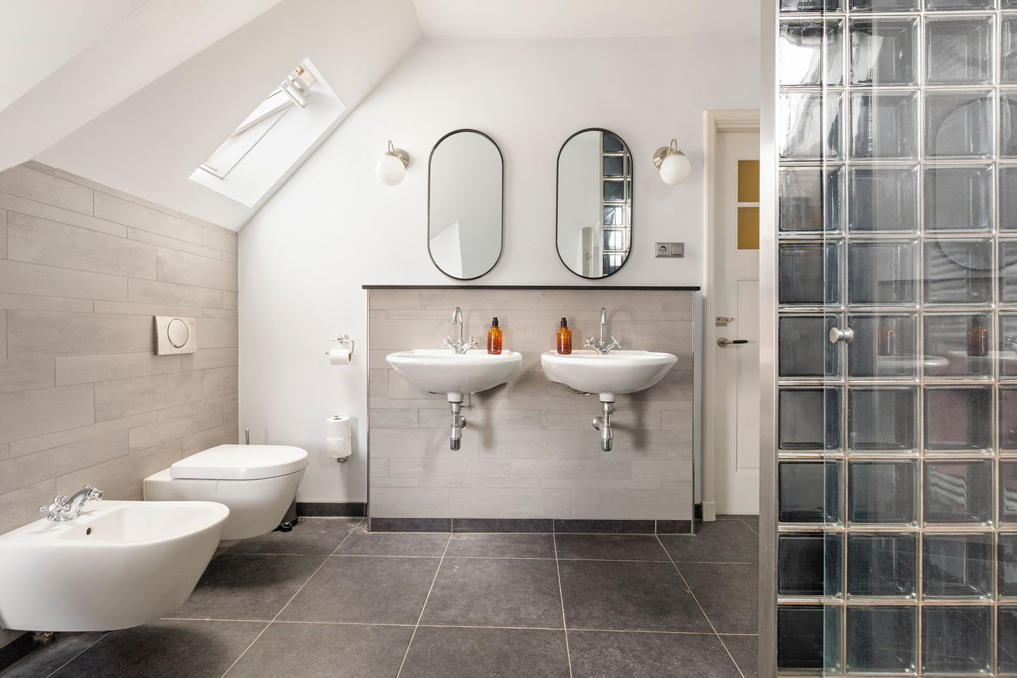 Foto 35 van Otto Eerelmanstraat 6