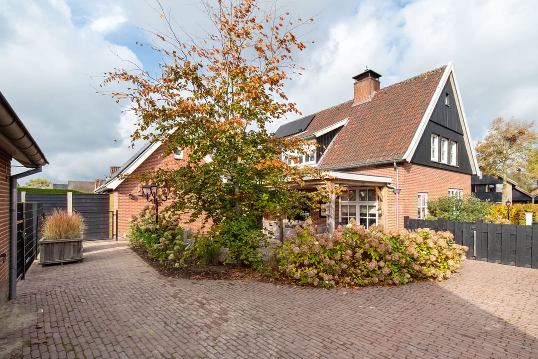 Photo 67 of Denekamperstraat 52