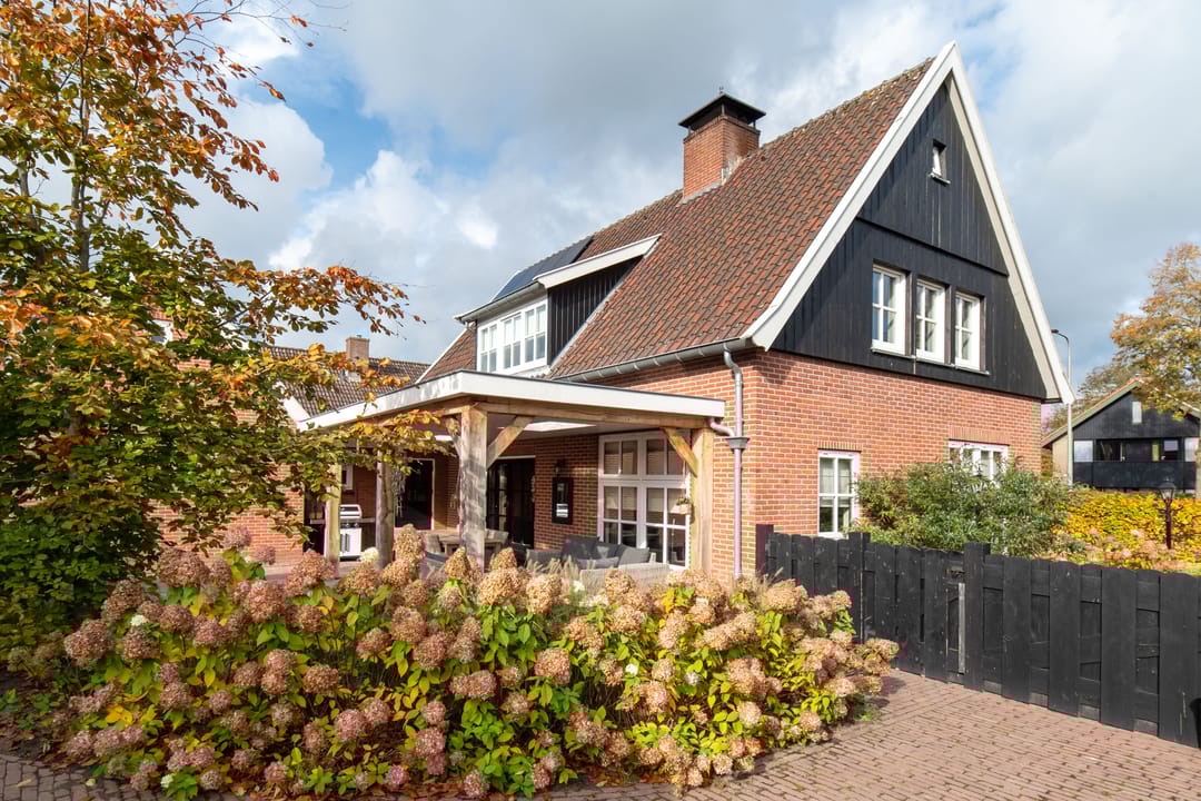 Photo 68 of Denekamperstraat 52