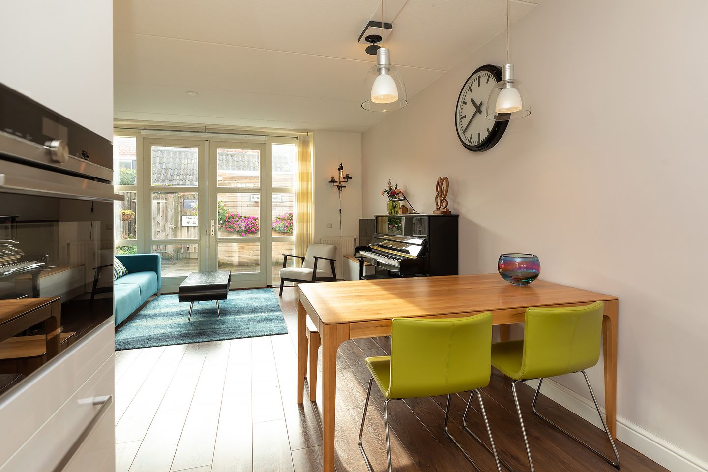 Foto 10 van Maria Beshof 32