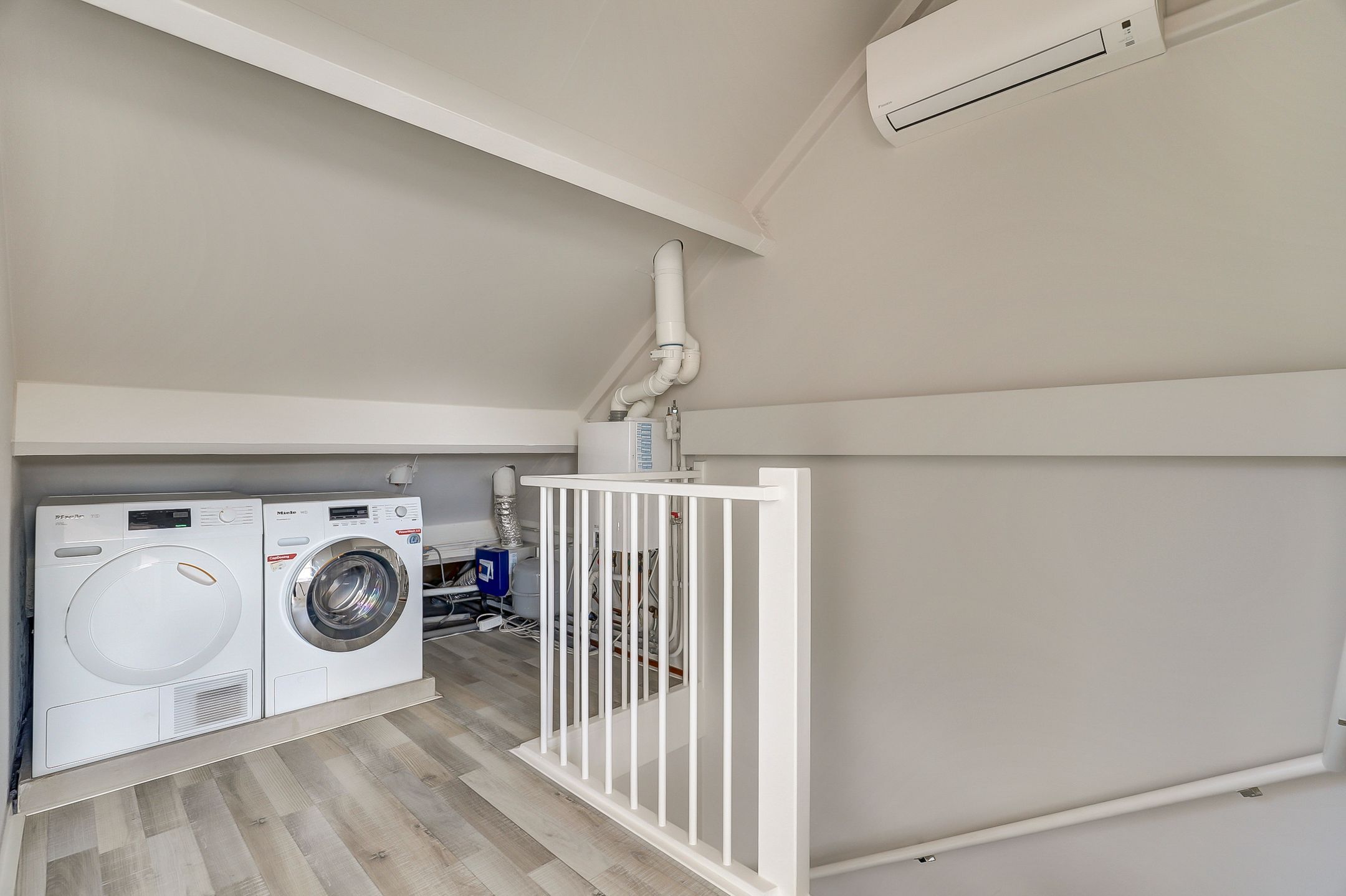 Photo 39 of Sinte Barbara's tuin 2