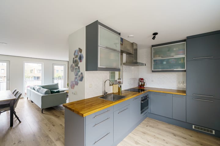 Foto 3 van Regenboog 52