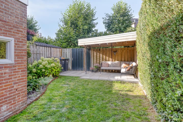 Foto 33 van Irenestraat 11