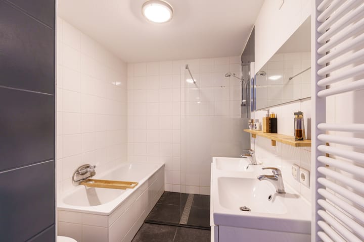 Foto 21 van Regenboog 52