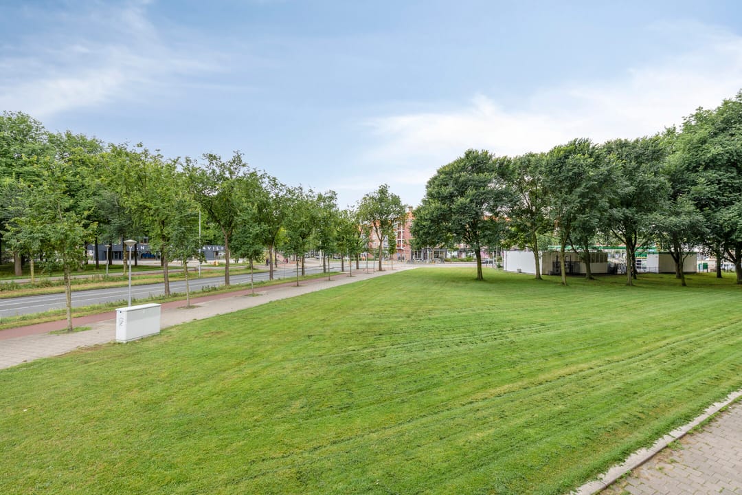 Foto 11 van Burgemeester Hogguerstraat 1223