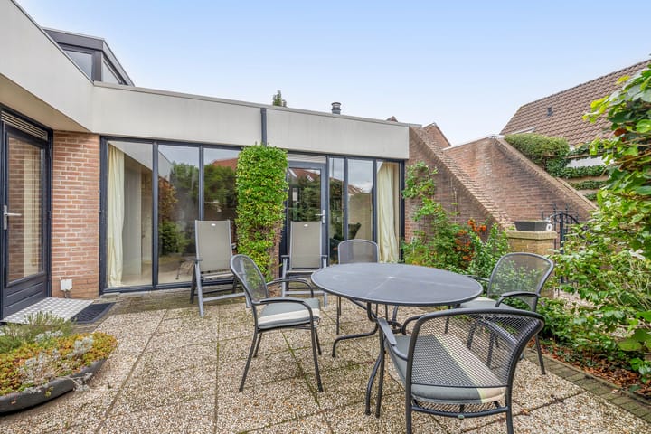 Foto 2 van Oostpolderweg 4