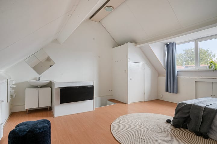 Foto 32 van Klundertstraat 25