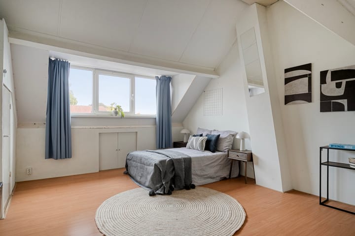 Foto 33 van Klundertstraat 25