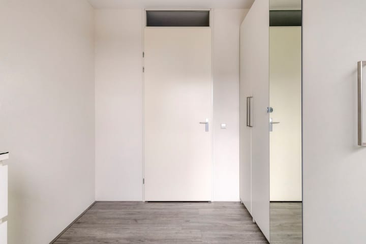 Foto 19 van Poolcirkelstraat 18