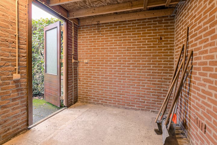 Foto 36 van Van Reesstraat 15