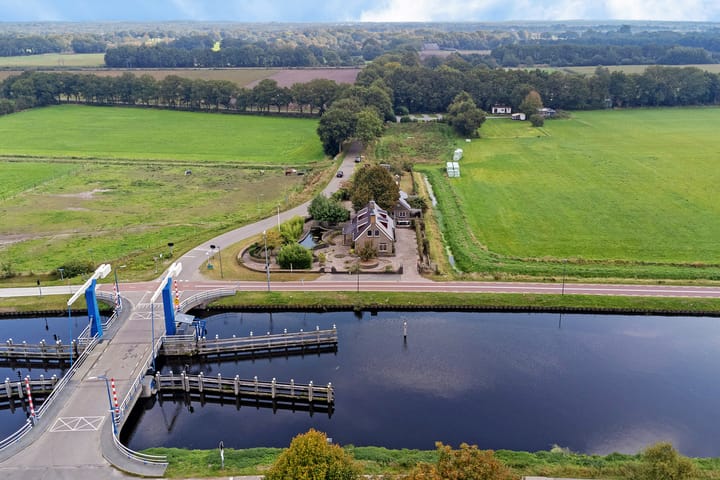 Photo 6 of Jagerstraat 15