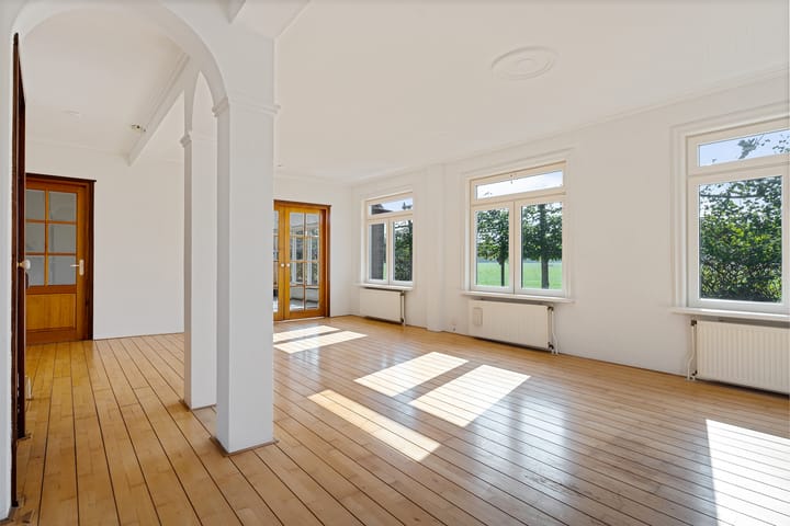 Photo 13 of Jagerstraat 15