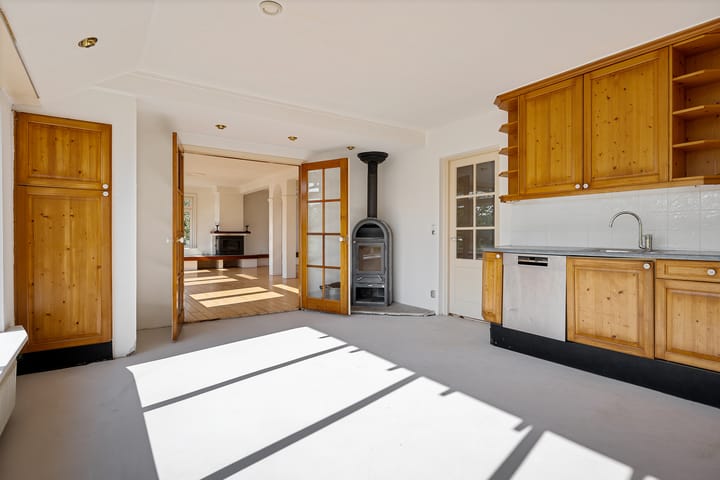 Photo 18 of Jagerstraat 15