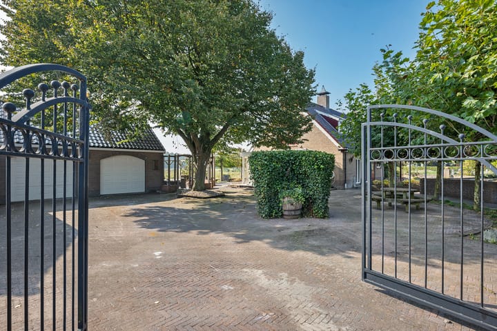 Photo 41 of Jagerstraat 15