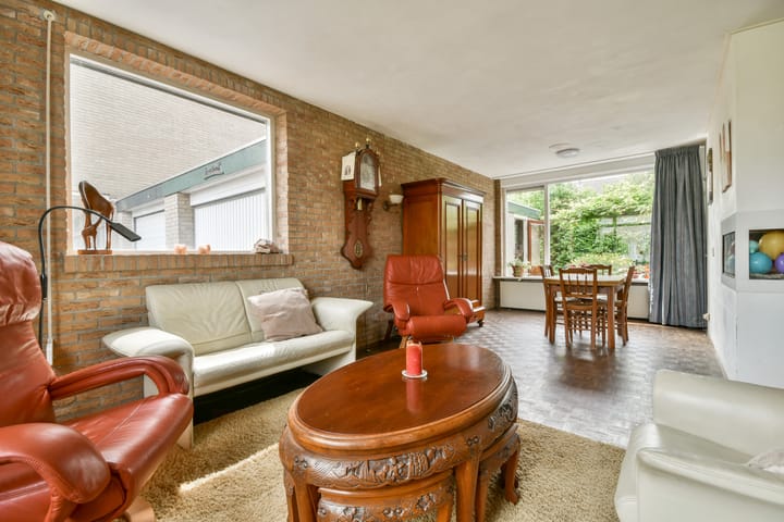 Foto 2 van Julianalaan 36