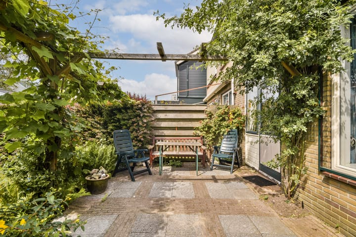 Foto 12 van Julianalaan 36