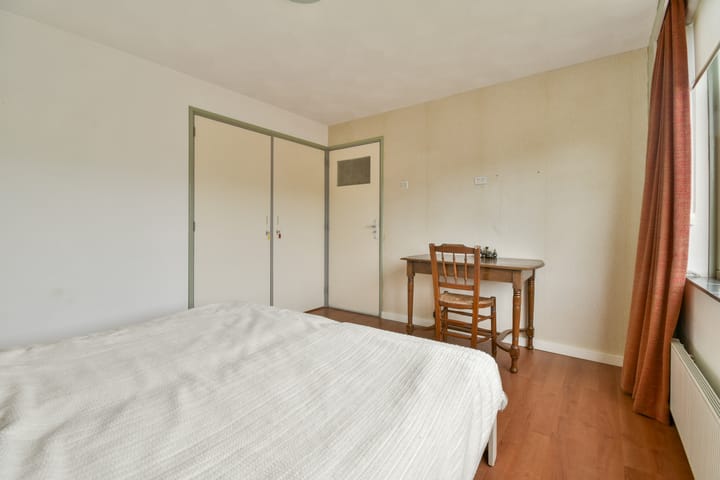 Foto 16 van Julianalaan 36