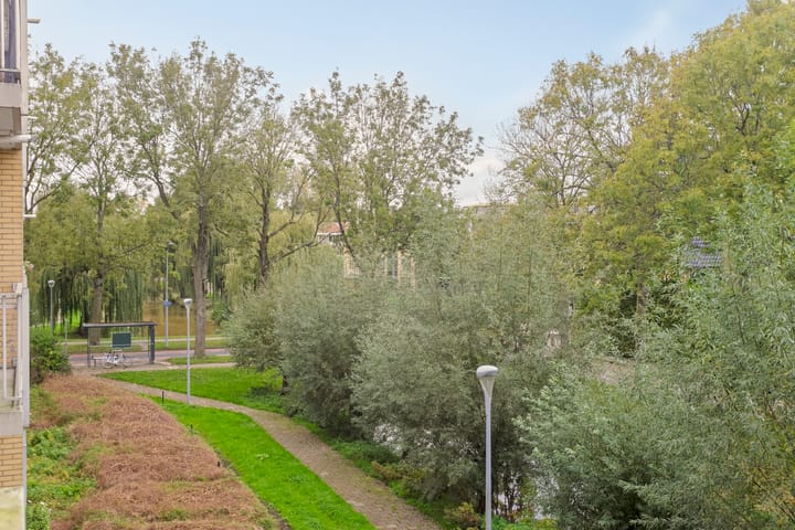 Foto 31 van Einsteinlaan 299