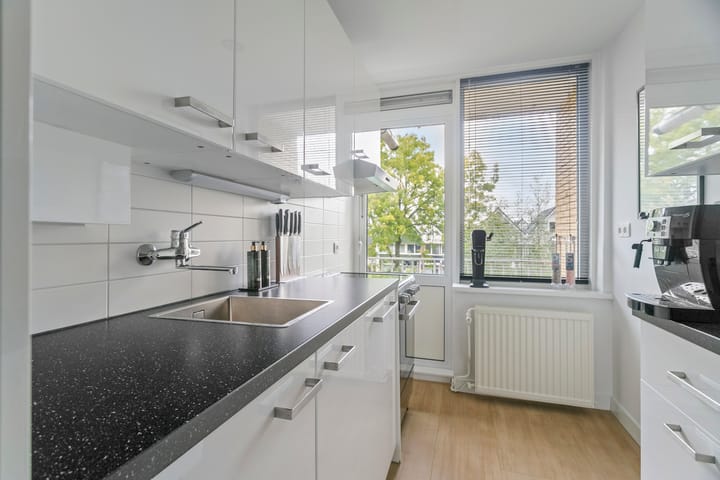 Foto 16 van Einsteinlaan 299