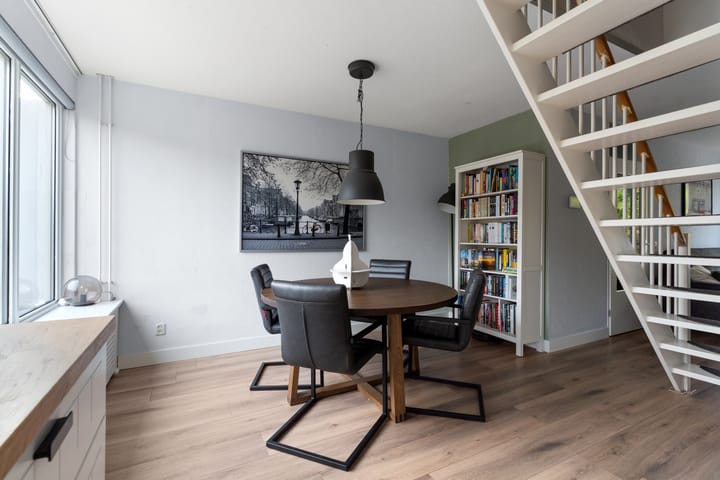 Foto 25 van Februaristraat 50