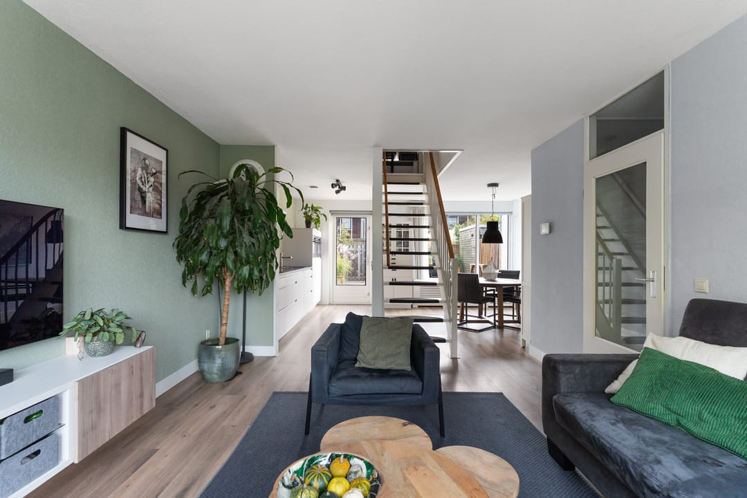 Foto 32 van Februaristraat 50