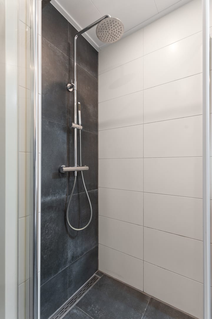 Foto 44 van Februaristraat 50