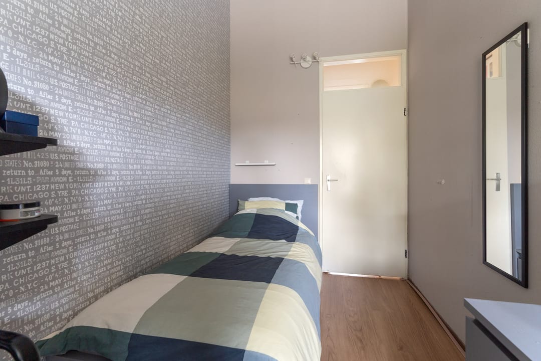 Foto 46 van Februaristraat 50