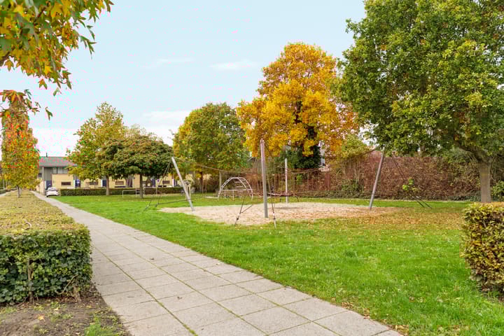 Foto 54 van Februaristraat 50